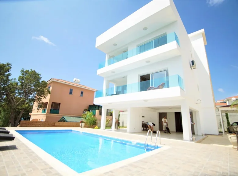 Haus 4 Schlafzimmer 247 m² Tremithousa, Zypern