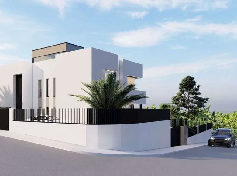 5 bedroom villa 310 m² Manilva, Spain