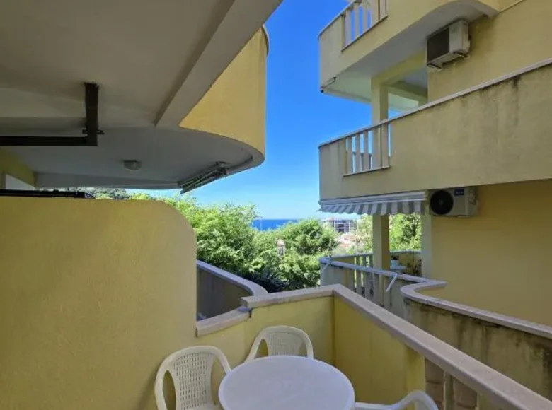 Appartement 1 chambre 49 m² Petrovac centar, Monténégro