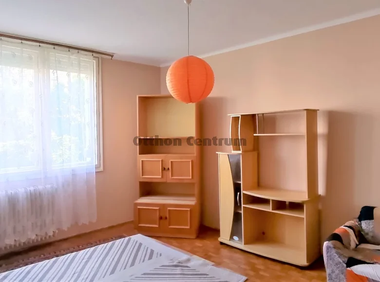 Mieszkanie 1 pokój 37 m² Tatabanyai jaras, Węgry