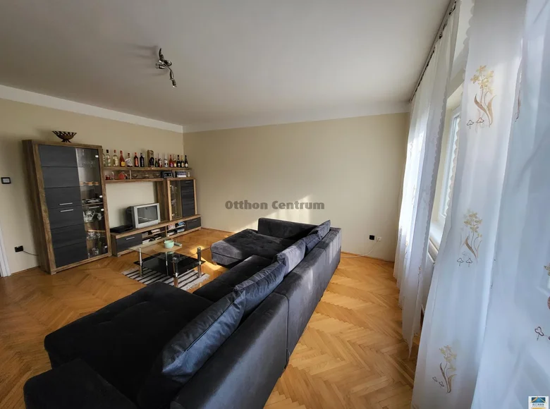 4 room apartment 98 m² Gyori jaras, Hungary