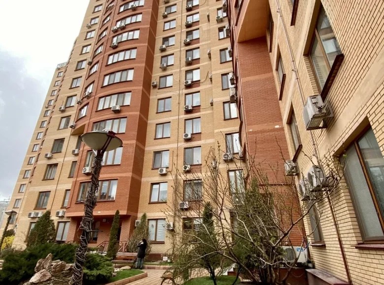 Mieszkanie 3 pokoi 108 m² Odessa, Ukraina