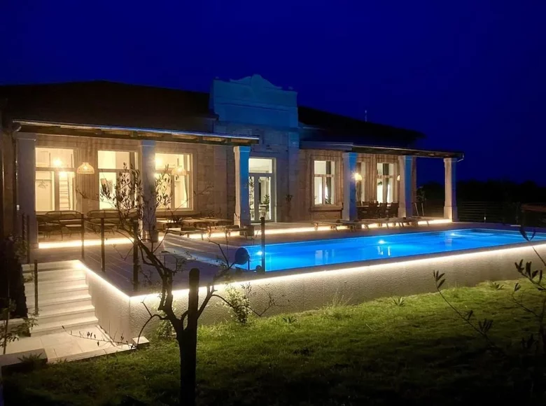 villa de 5 dormitorios 455 m² Porec, Croacia