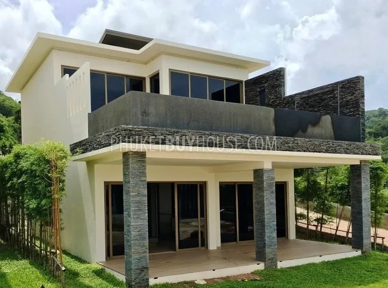 Villa de tres dormitorios 360 m² Sakhu, Tailandia