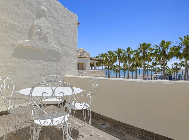 Wohnung 2 Schlafzimmer  Benalmadena, Spanien