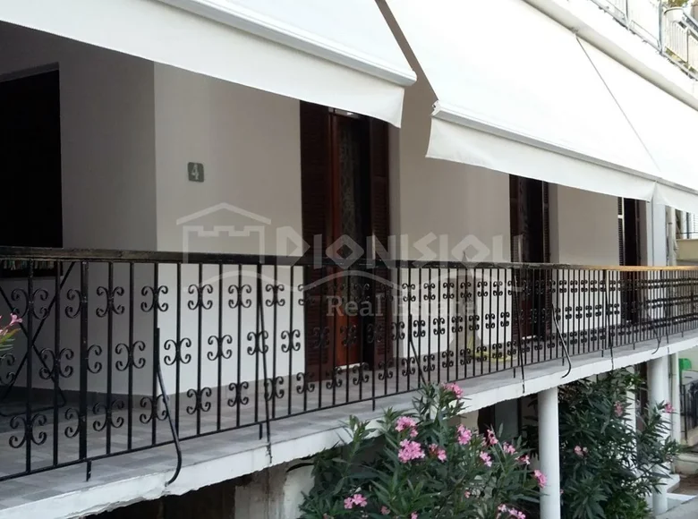 Mieszkanie 5 pokojów 145 m² Neos Marmaras, Grecja