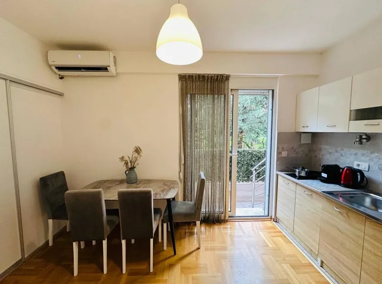 2 bedroom apartment 64 m² Budva, Montenegro