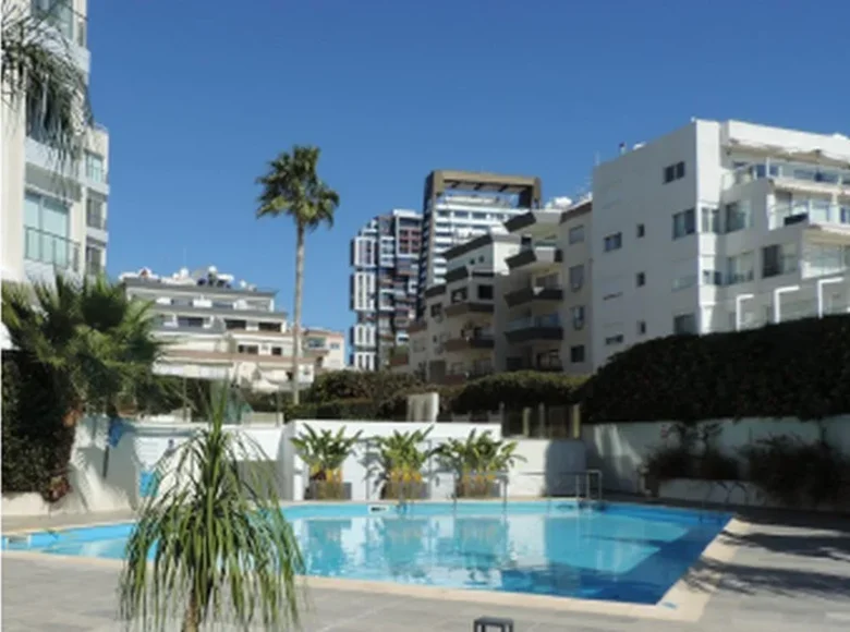 Mieszkanie 2 pokoi 91 m² Limassol, Cypr