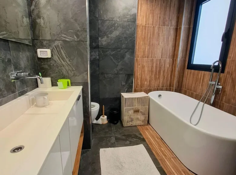 5 room apartment 135 m² in Raanana, Israel