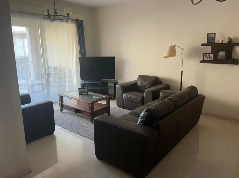 Mieszkanie 3 pokoi 128 m² Limassol, Cyprus