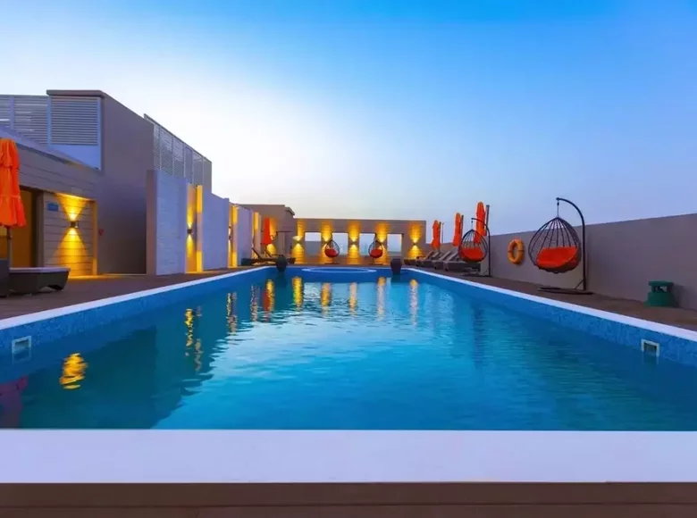 Квартира 2 комнаты 91 м² Дубай, ОАЭ