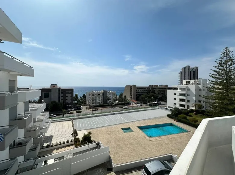 3 bedroom apartment 160 m² Koinoteta Agiou Tychona, Cyprus