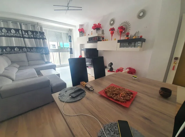 3 bedroom apartment  Alicante, Spain