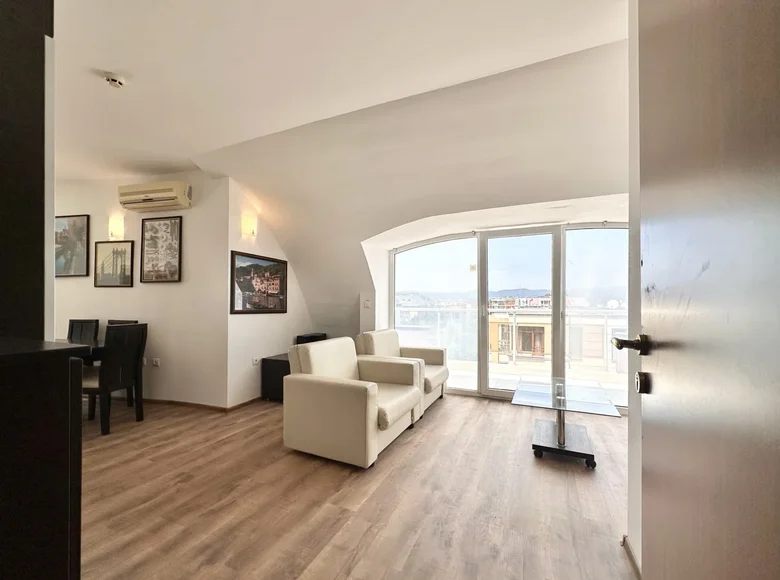 2 bedroom apartment 105 m² Nesebar, Bulgaria