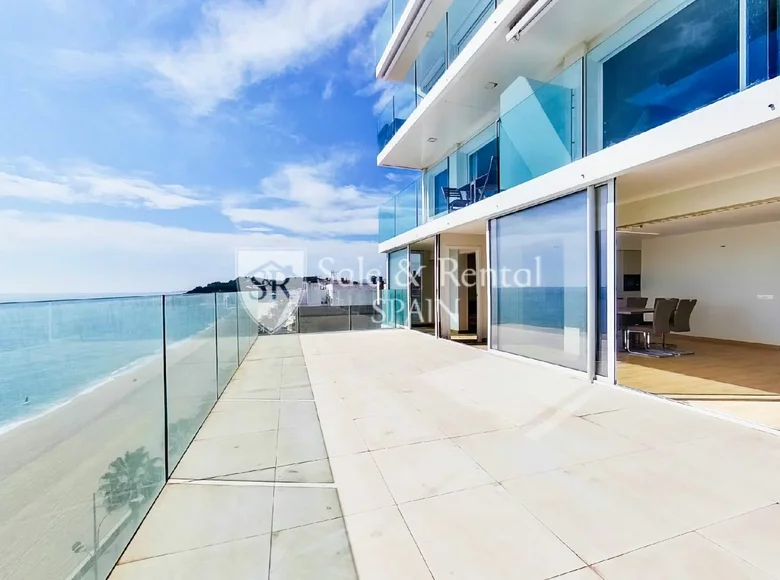 5 bedroom apartment 273 m² Lloret de Mar, Spain