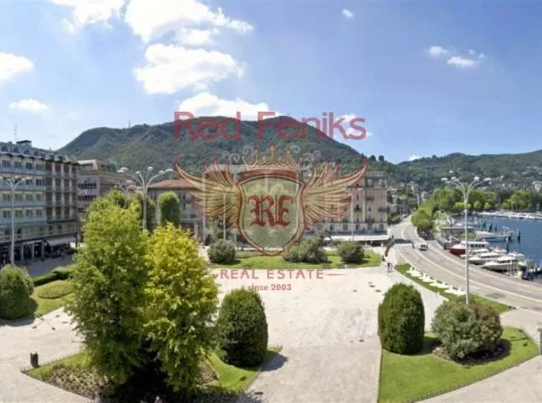 3 bedroom apartment 220 m² Como, Italy