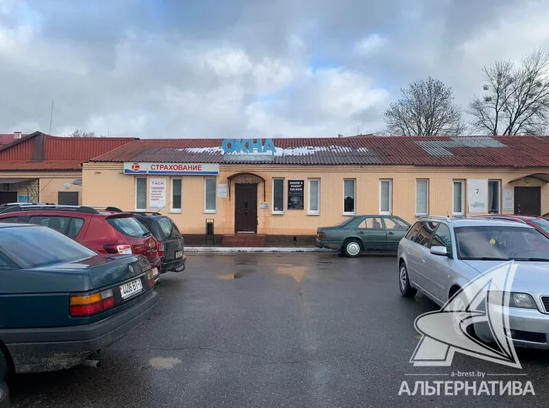 Oficina 182 m² en Kobriny, Bielorrusia
