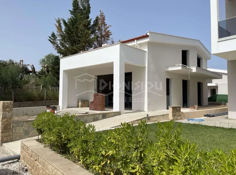 3 bedroom house 108 m² Nikiti, Greece