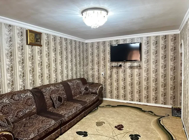 Kvartira 3 xonalar 66 m² Samarqandda