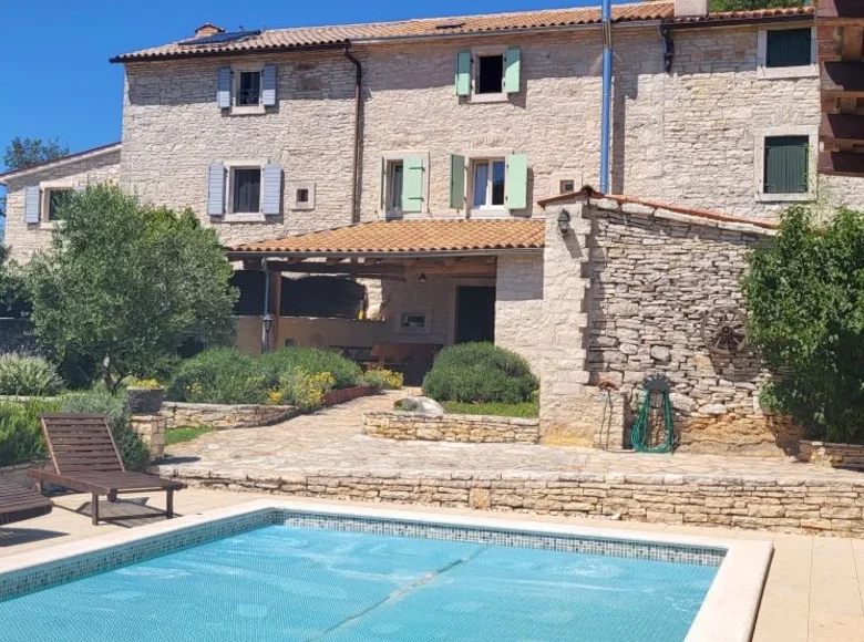 Ferienhaus 3 Schlafzimmer  Opcina Svetvincenat, Kroatien