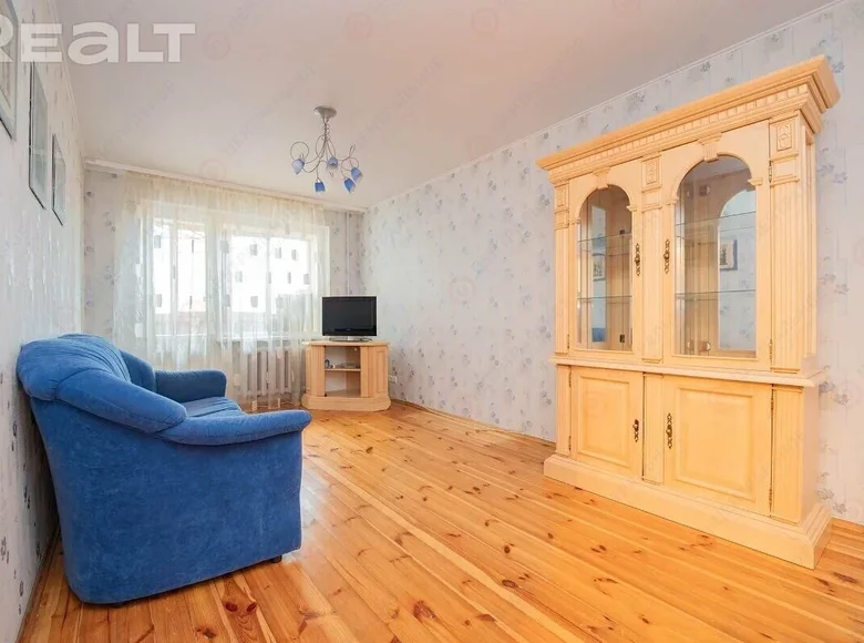 Mieszkanie 3 pokoi 63 m² Mińsk, Białoruś