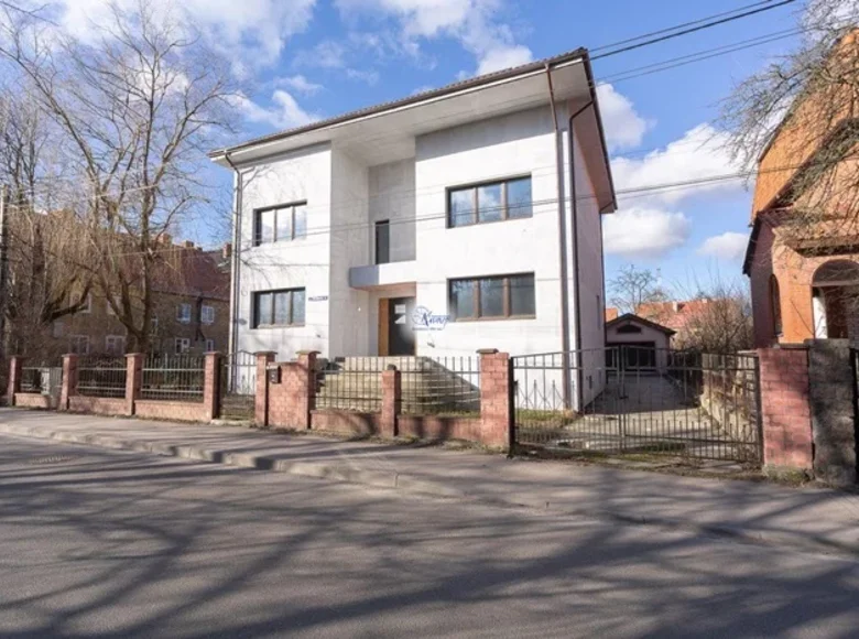 Commercial property 500 m² in Kaliningrad, Russia