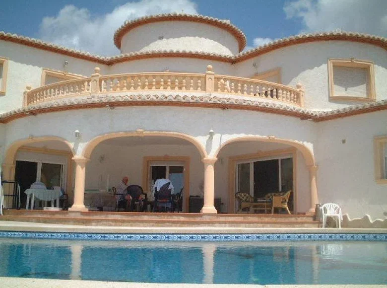 5-Schlafzimmer-Villa  Ischewsk, Russland