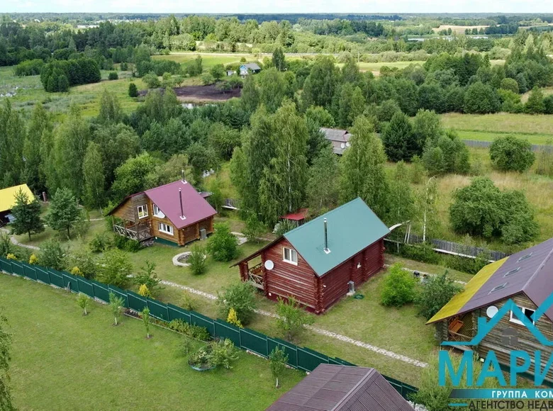 Casa 400 m² Varapajeuski sielski Saviet, Bielorrusia