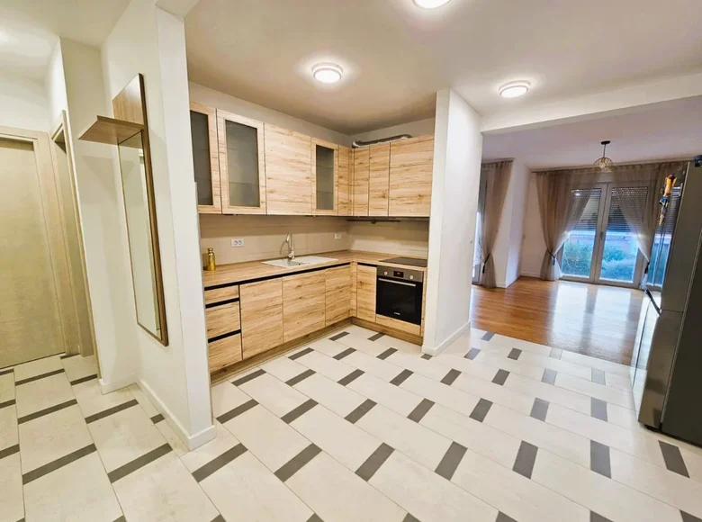 Appartement 4 chambres 89 m² Tivat, Monténégro