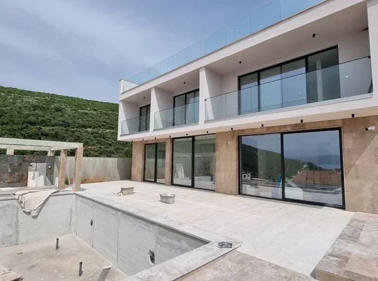 Villa de 4 habitaciones 360 m² Kotor, Montenegro