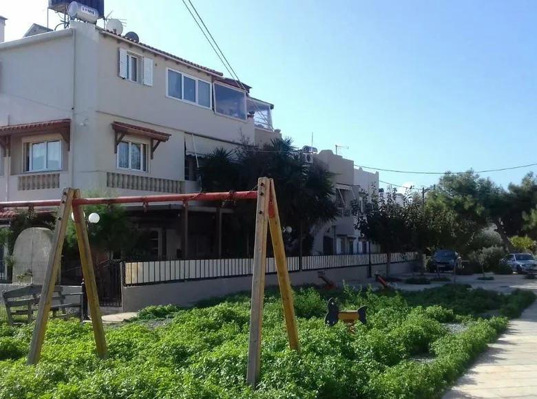 Propriété commerciale 380 m² à Analipsi, Grèce