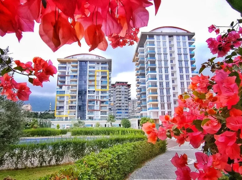 2 bedroom apartment  Mahmutlar, Turkey