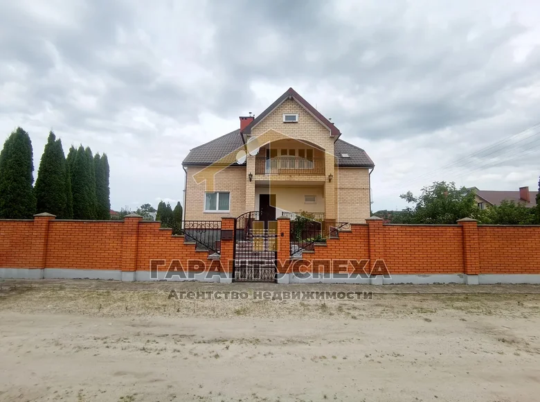 Casa 317 m² Brest, Bielorrusia