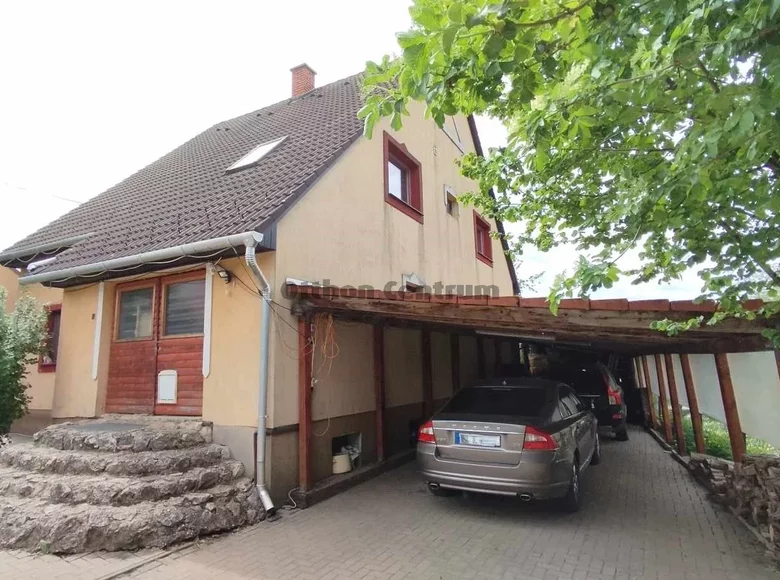 Dom 4 pokoi 150 m² Ajka, Węgry