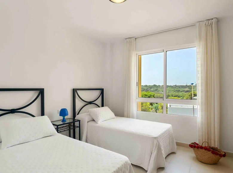 3 bedroom apartment 100 m² Dehesa de Campoamor, Spain