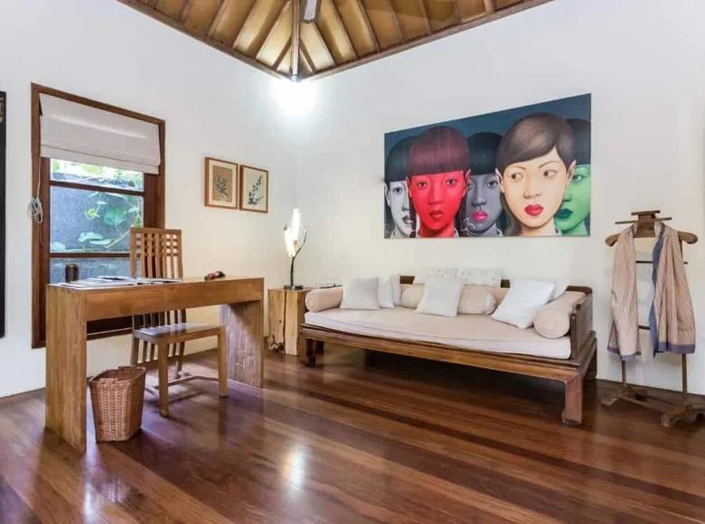 7-Schlafzimmer-Villa 1 043 m² Jimbaran, Indonesien