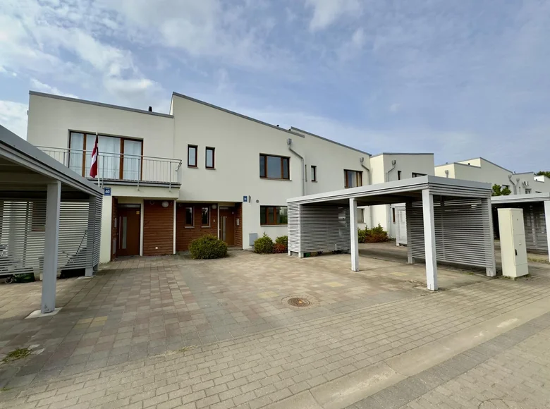 Willa 4 pokoi 185 m² Pinki, Łotwa