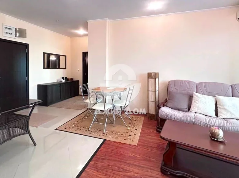 Mieszkanie 3 pokoi 120 m² Nesebyr, Bułgaria