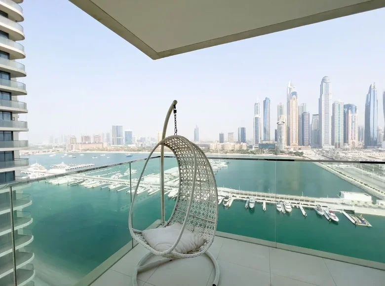 Mieszkanie 3 pokoi 195 m² Dubaj, Emiraty Arabskie