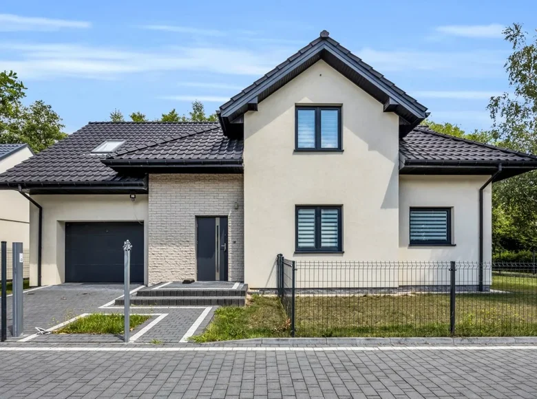 Maison 180 m² en Varsovie, Pologne