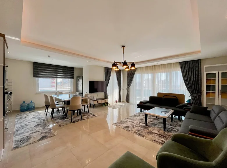 4 bedroom apartment 149 m² Mahmutlar, Turkey