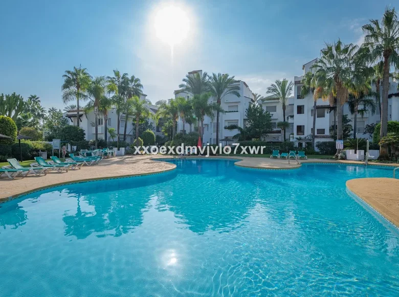 Apartamento 3 habitaciones 160 m² Estepona, Španjolska