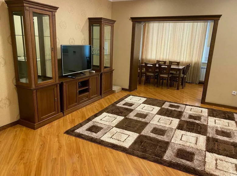 Kvartira 3 xonalar 103 m² Toshkentda