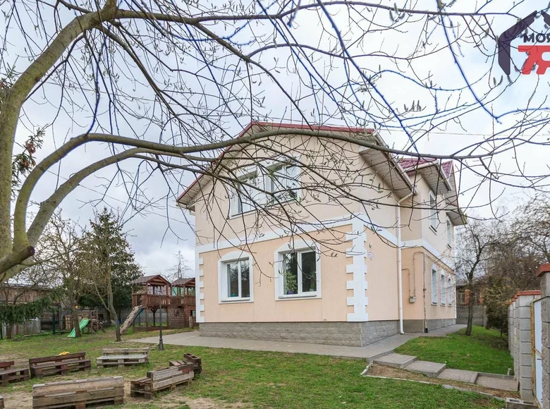 Mieszkanie 5 pokojów 211 m² Mińsk, Białoruś