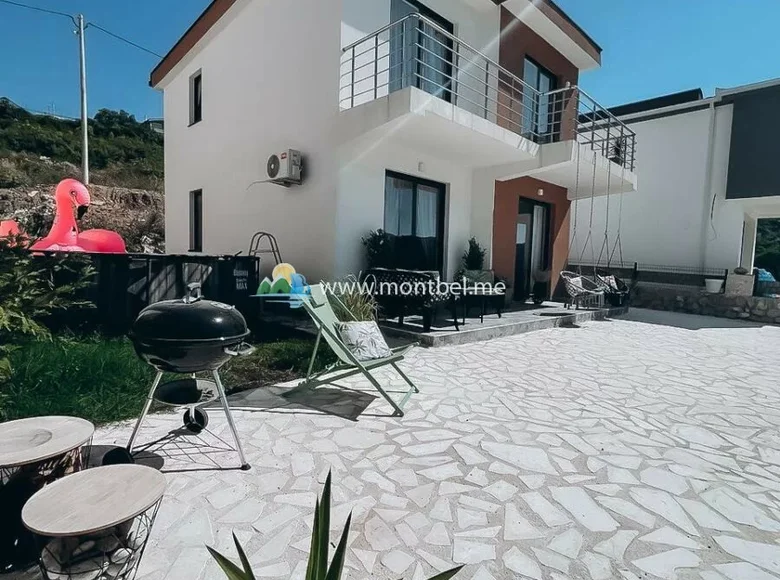 3 bedroom house 120 m² celuga, Montenegro