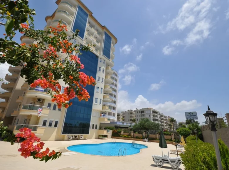Mieszkanie 2 pokoi 80 m² Karakocali, Turcja