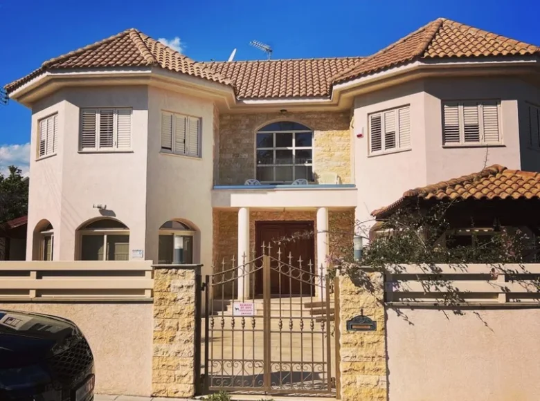 4 bedroom house 300 m² Cyprus, Cyprus