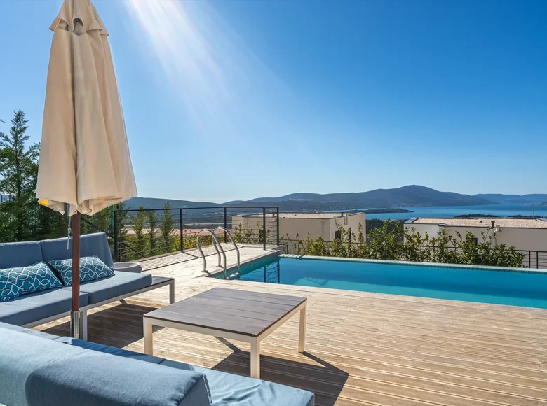 Willa 2 pokoi 180 m² Kotor, Czarnogóra