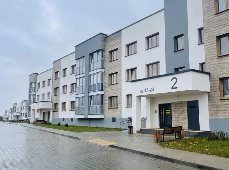 Mieszkanie 3 pokoi 93 m² Mińsk, Białoruś