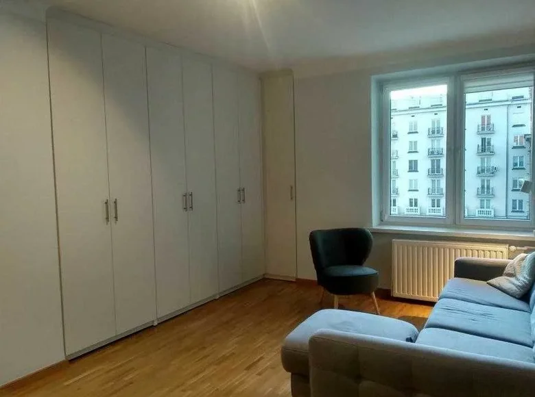 2 room apartment 52 m² in Warsaw, Poland